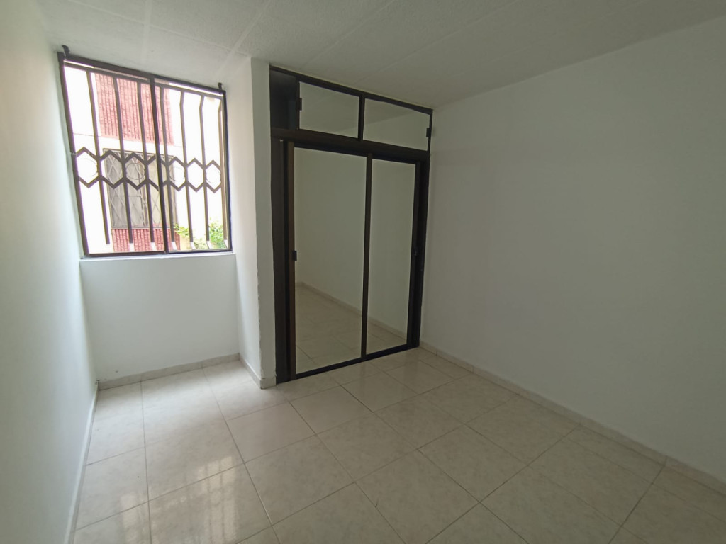 Apartamento En Arriendo - Puente Del Comercio, Cali