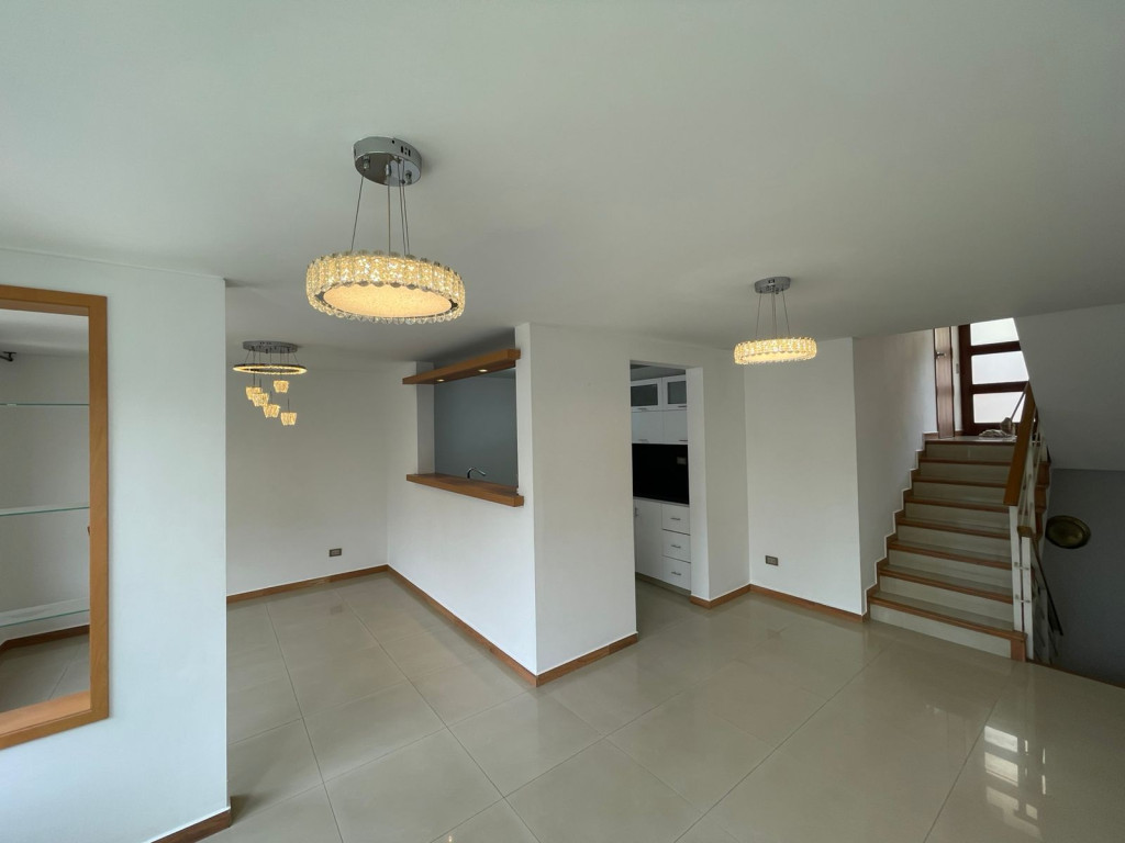Casa En Arriendo - Chipichape, Cali