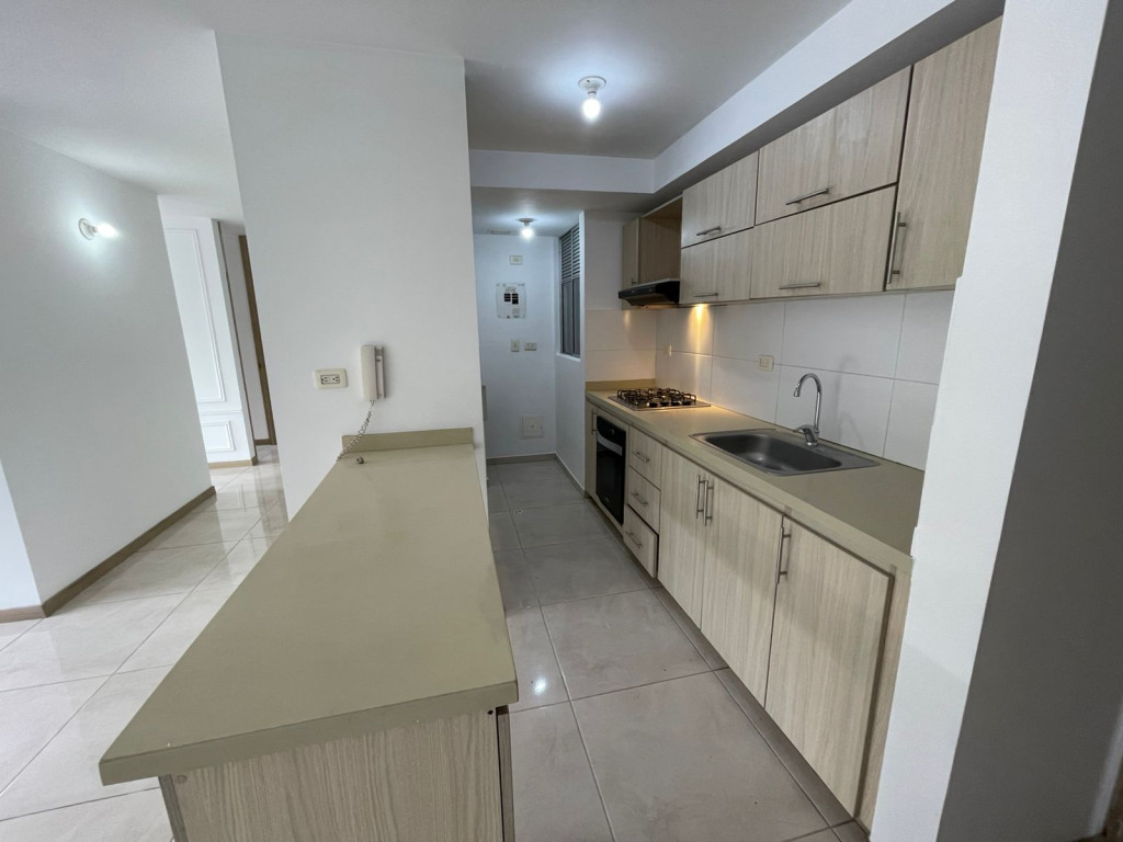 Apartamento En Arriendo - Prados Del Norte, Cali