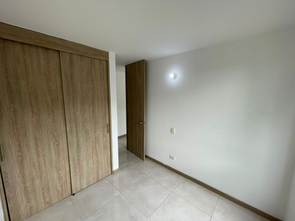 Apartamento En Arriendo - Prados Del Norte, Cali