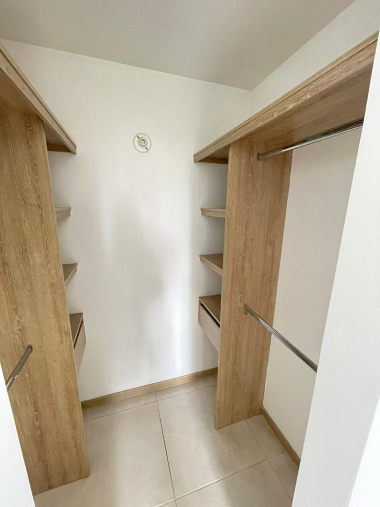Apartamento En Arriendo - Prados Del Norte, Cali