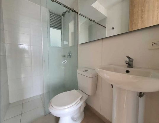 Apartamento En Arriendo - Prados Del Norte, Cali
