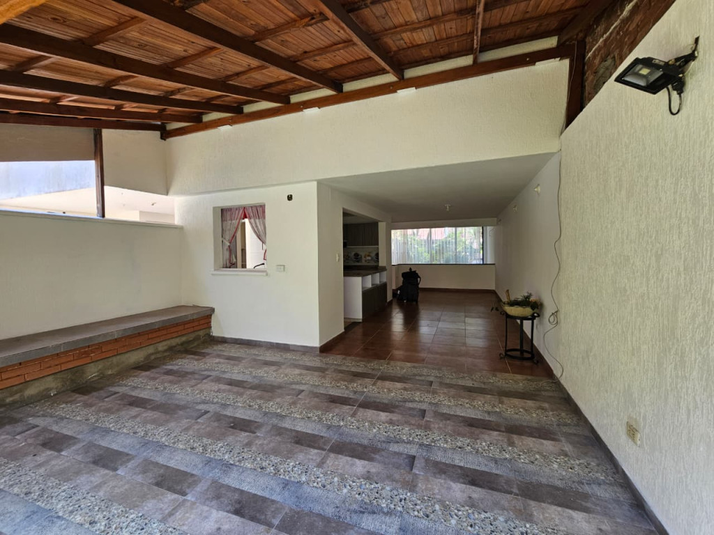 Casa En Arriendo - Cañaveralejo - Seguros Patria, Cali