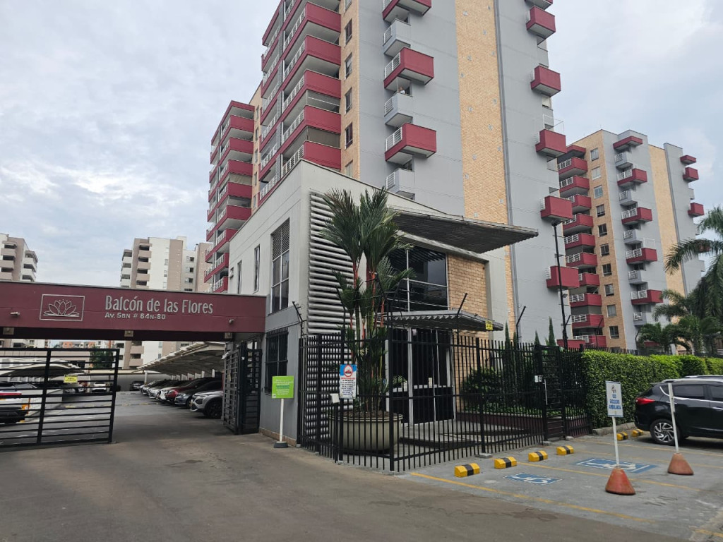 Apartamento En Arriendo - La Flora, Cali