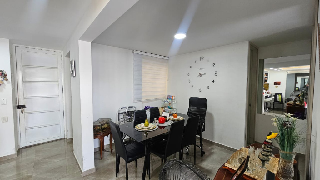 Apartamento En Arriendo - Hacienda Kachipay, Cali