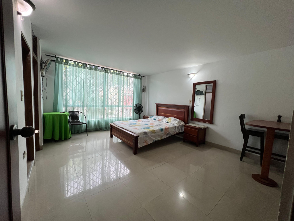 Casa En Arriendo - Prados Del Norte, Cali