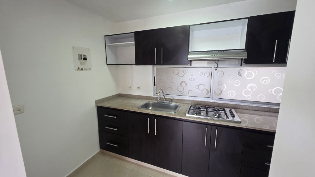 Apartamento En Arriendo - El Limonar, Cali