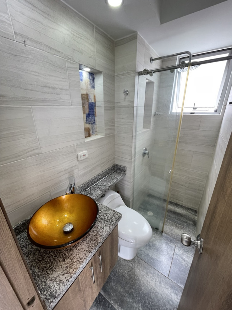 Apartamento En Arriendo - Valle Del Lili, Cali