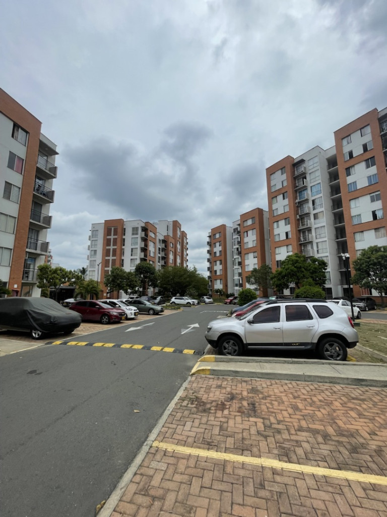 Apartamento En Arriendo - Valle Del Lili, Cali