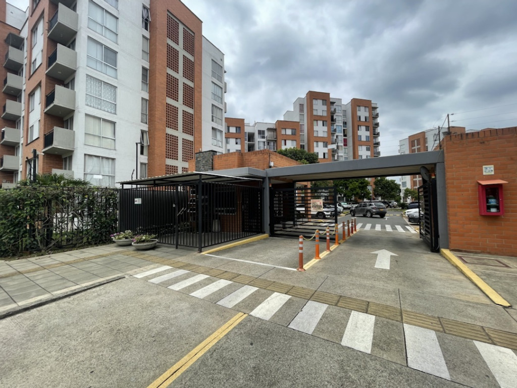 Apartamento En Arriendo - Valle Del Lili, Cali