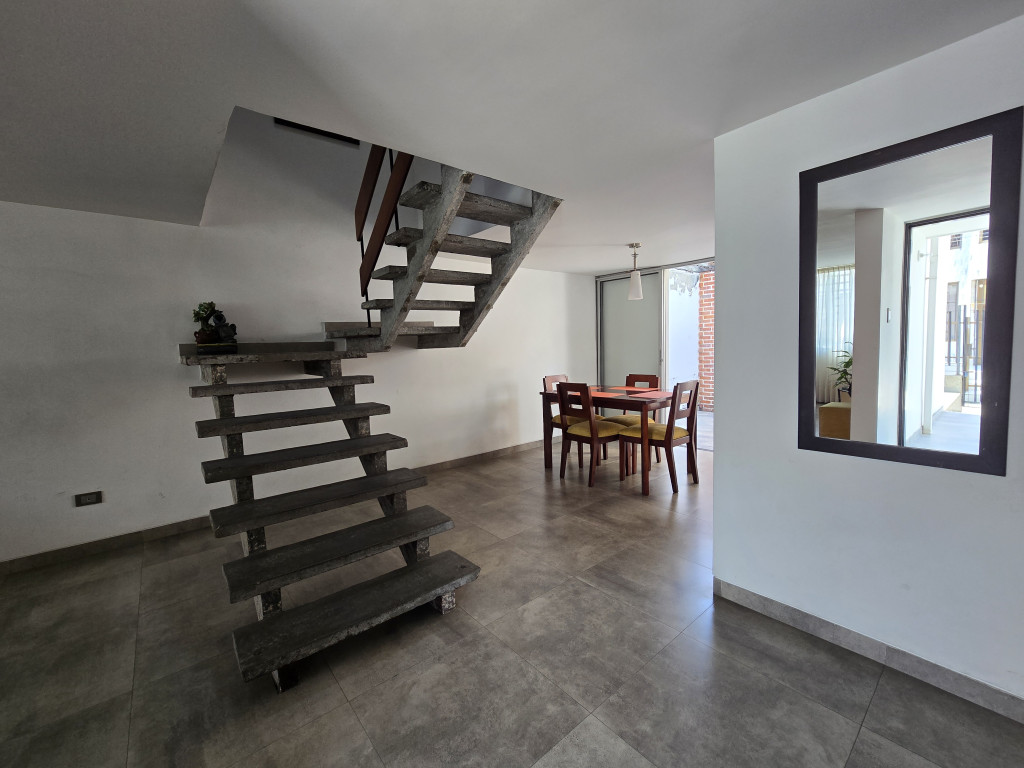 Casa En Venta - Ciudad Los Alamos, Cali