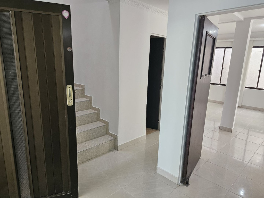 Casa En Arriendo - Ciudad 2000, Cali