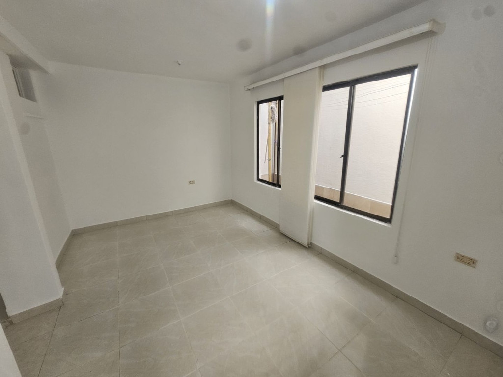 Casa En Arriendo - Ciudad 2000, Cali