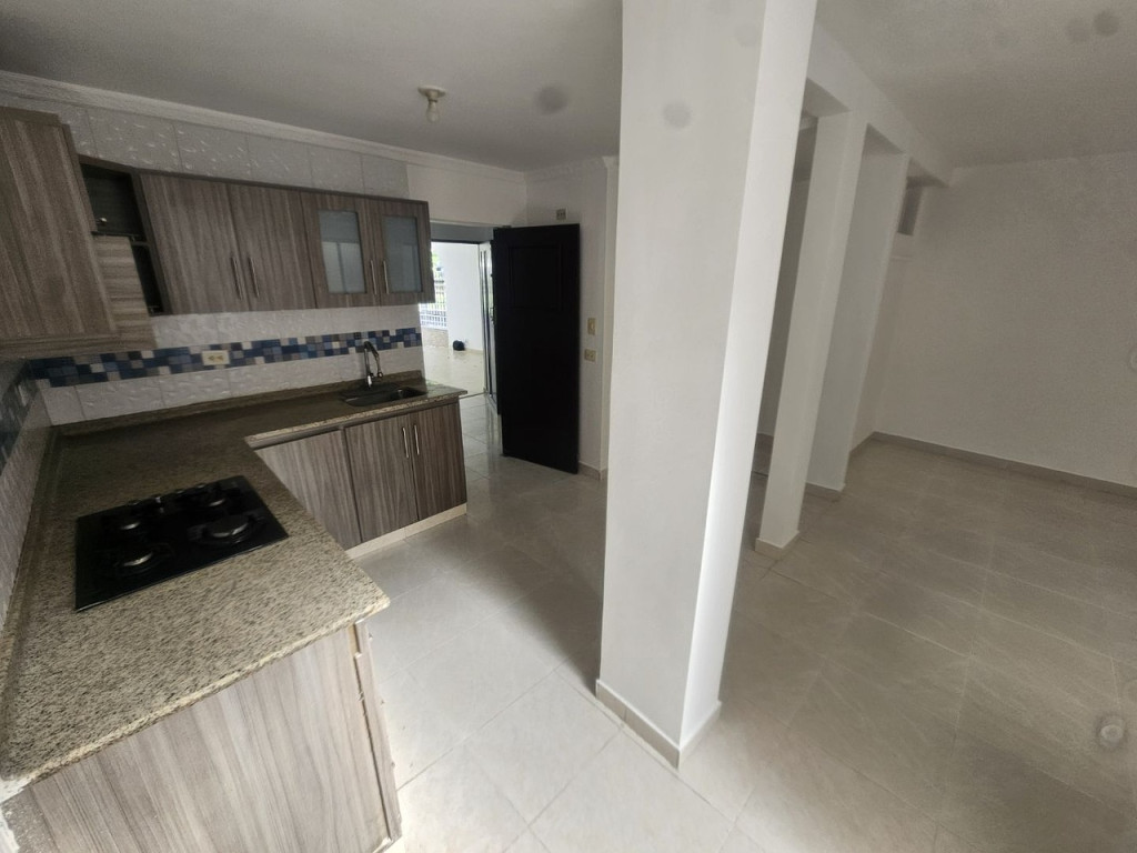Casa En Arriendo - Ciudad 2000, Cali