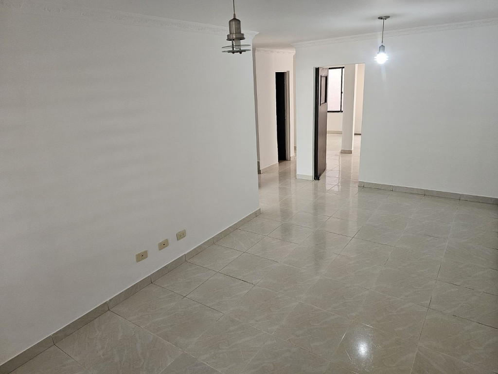 Casa En Arriendo - Ciudad 2000, Cali