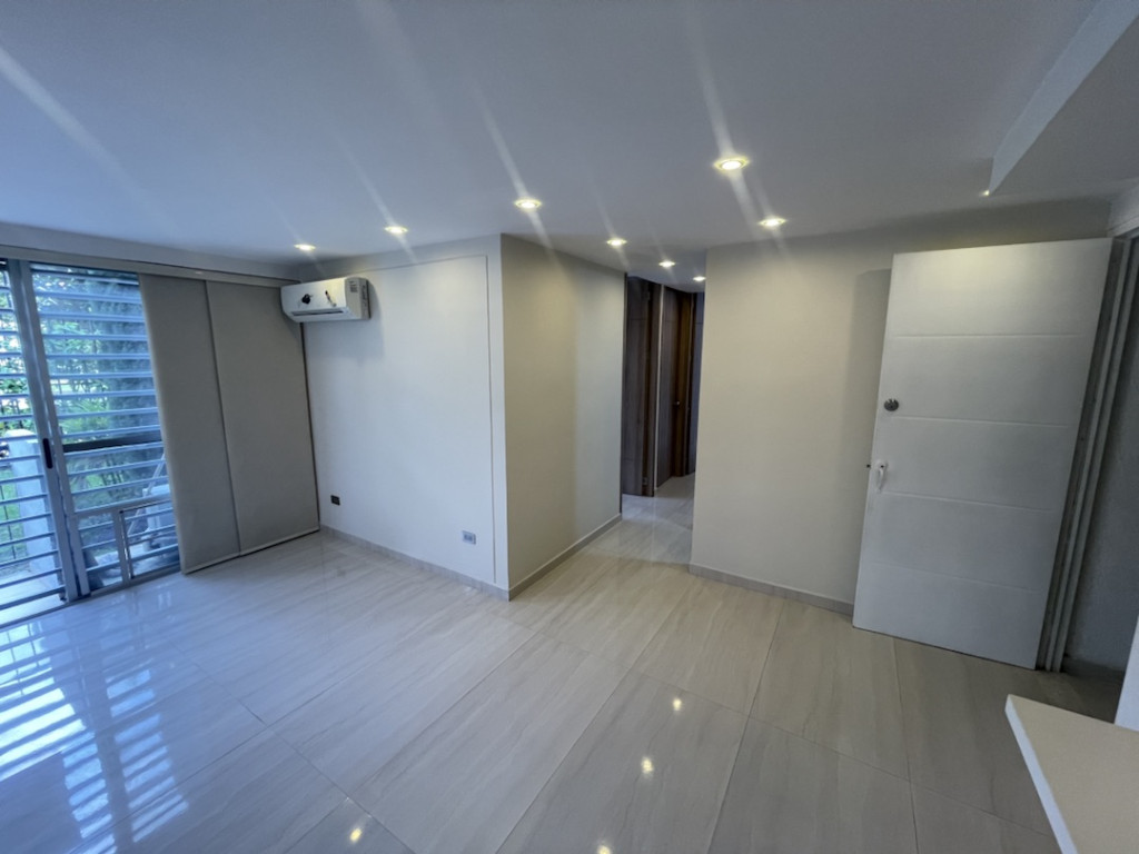 Apartamento En Arriendo - Ciudad Meléndez, Cali