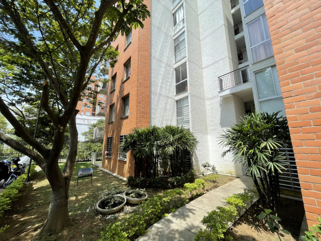 Apartamento En Arriendo - Ciudad Meléndez, Cali