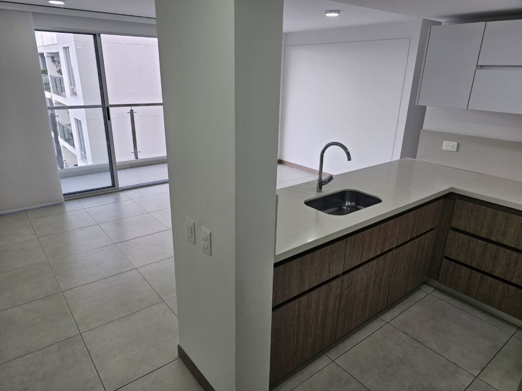 Detalle Inmueble Principal 13 Apartamento En Arriendo - Altos De Menga, Cali