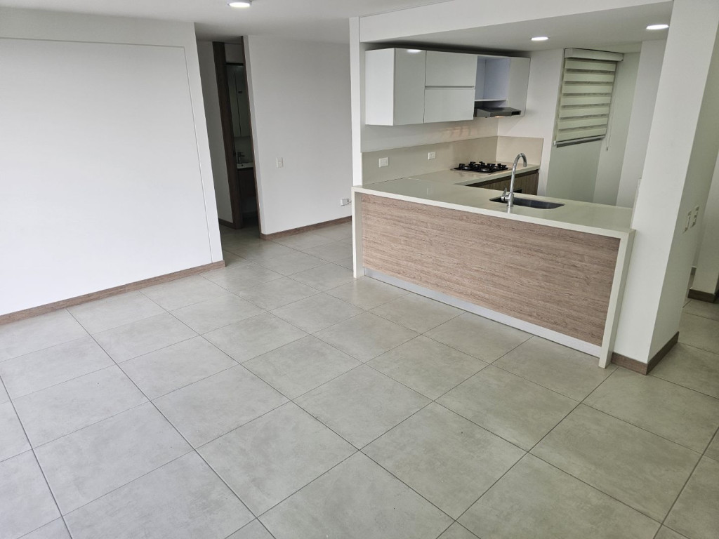 Detalle Inmueble Principal 9 Apartamento En Arriendo - Altos De Menga, Cali