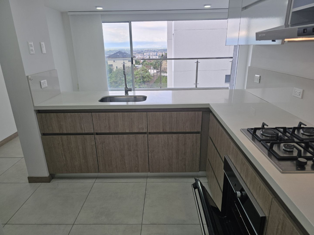 Detalle Inmueble Principal 10 Apartamento En Arriendo - Altos De Menga, Cali