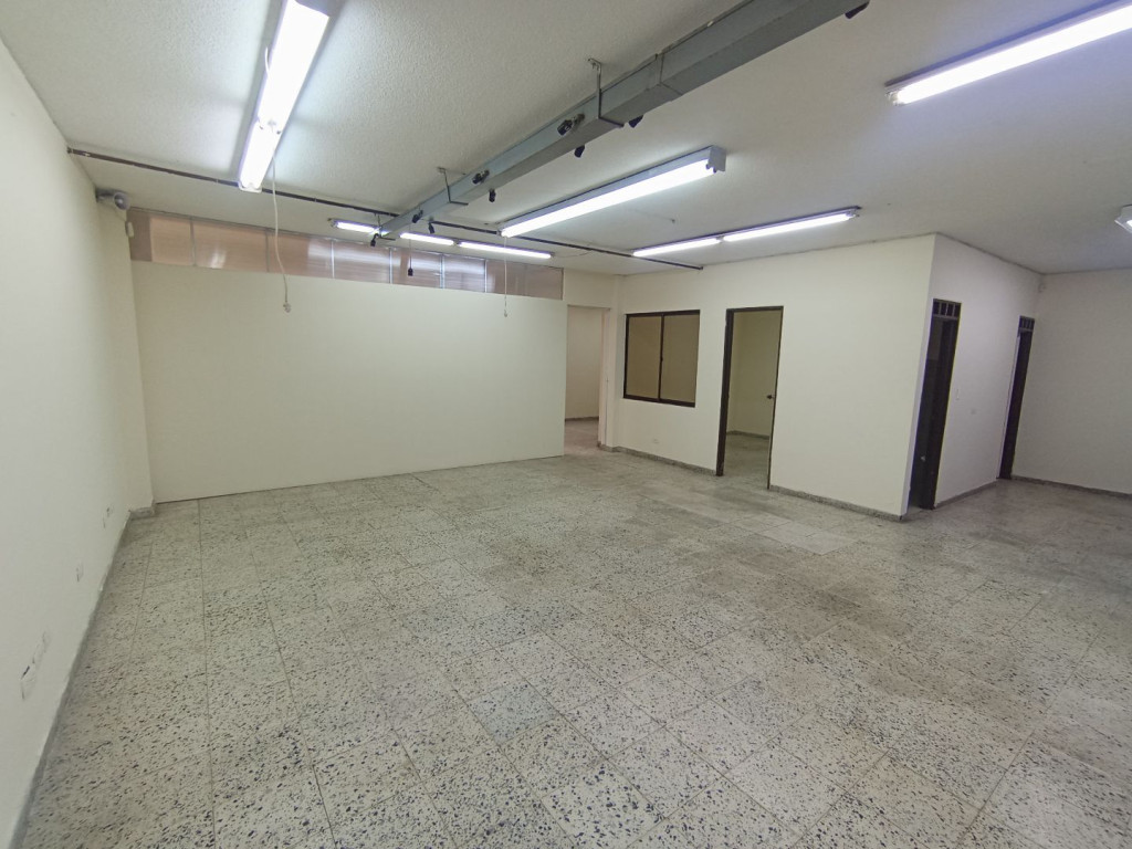 Detalle Inmueble Principal 6 Casas Con Local En Arriendo - Departamental, Cali