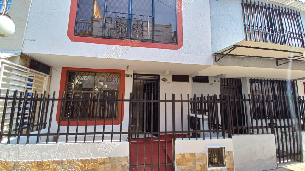 Casa En Arriendo - Paseo De Los Almendros, Cali Casa En Arriendo - Paseo De Los Almendros, Cali