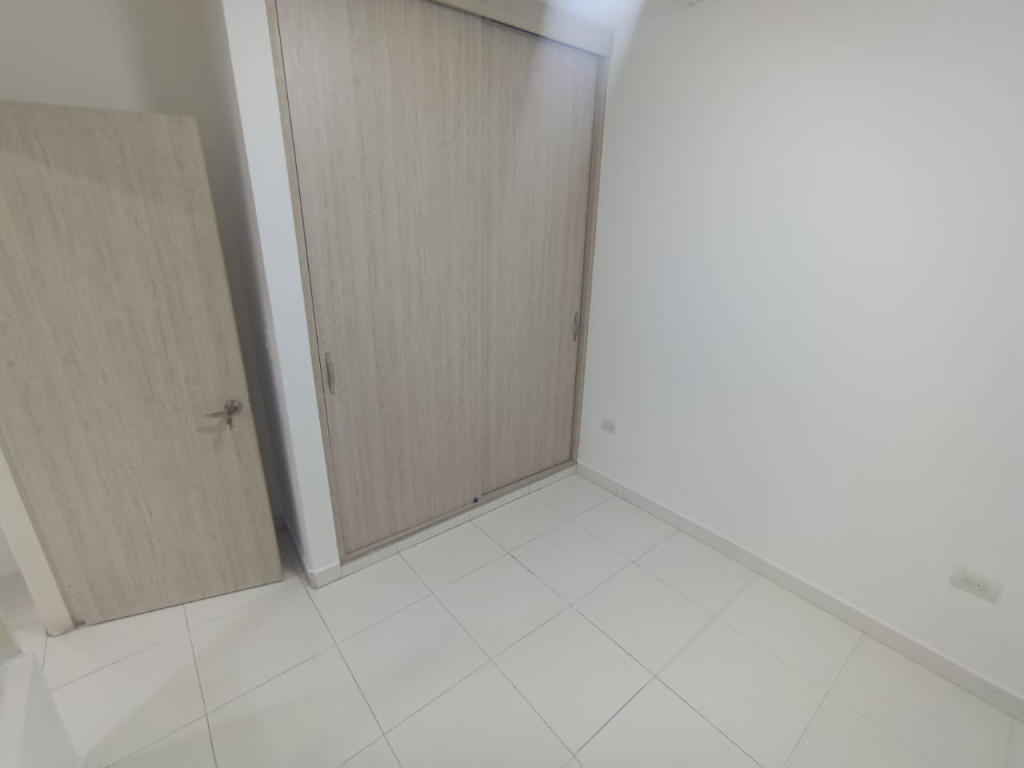 Detalle Inmueble Principal 13 Apartamento En Arriendo - Brisas De Los Alamos, Cali