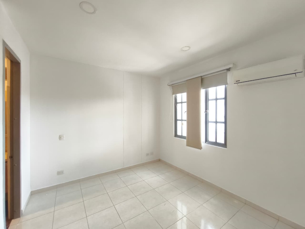 Detalle Inmueble Principal 9 Apartamento En Arriendo - Vipasa, Cali
