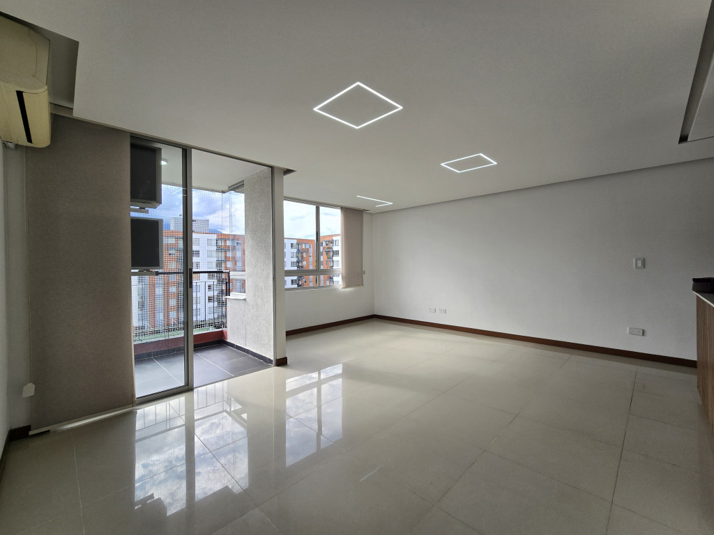 Apartamento En Venta - Valle Del Lili, Cali