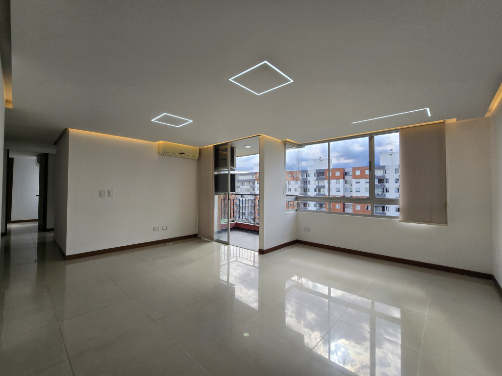 Apartamento En Venta - Valle Del Lili, Cali