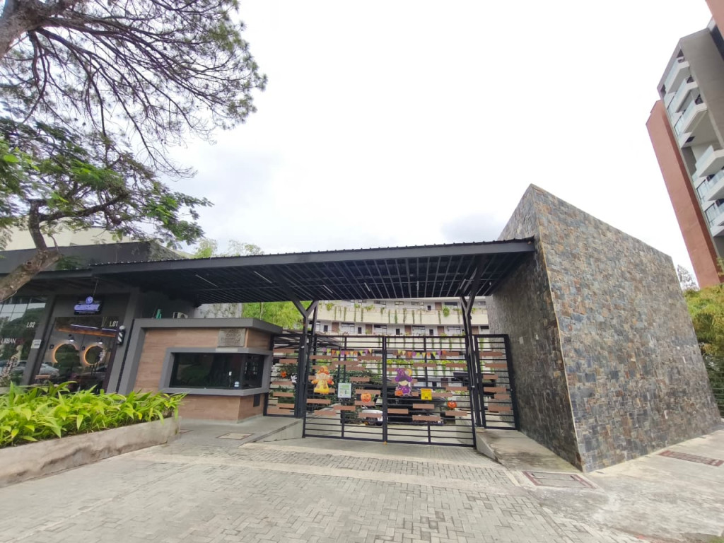 APARTAMENTO CRA 116 # 16-151 APTO 202 CONJ ENTREBOSQUES Barrio: PANCE, Pance, Cali