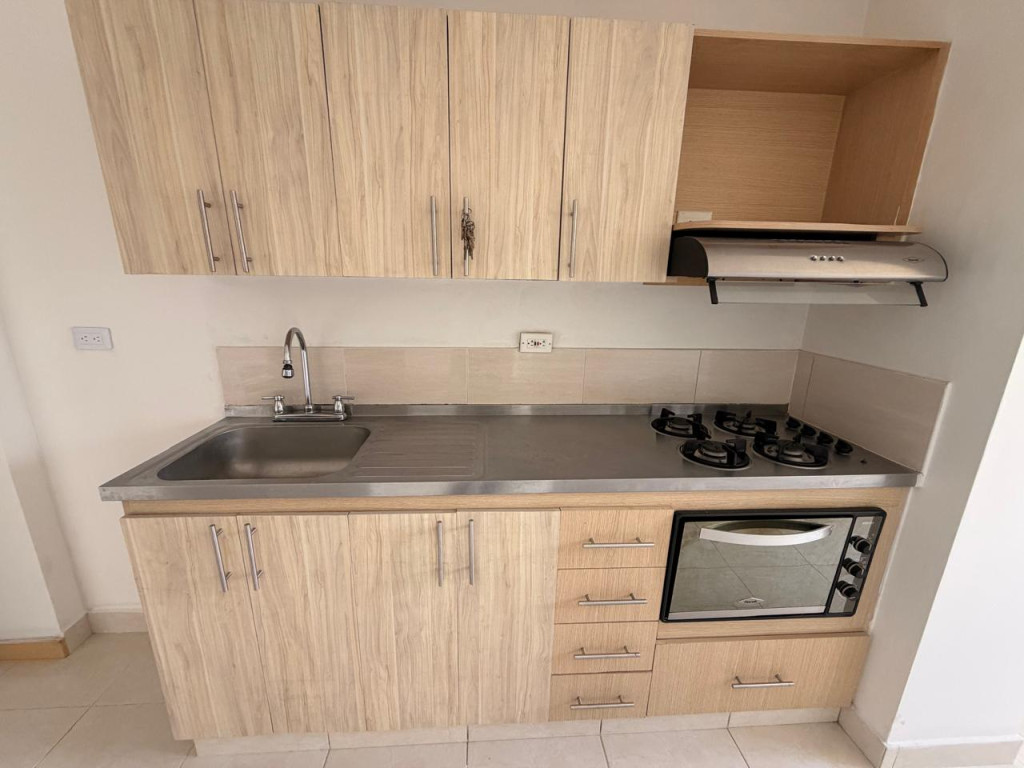 APARTAMENTO Calle 37 #45-200, La Madera, Bello