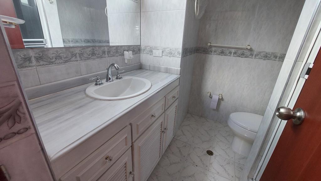 Apartamento EN VENTA EN Usatama, código: 102028 - 20