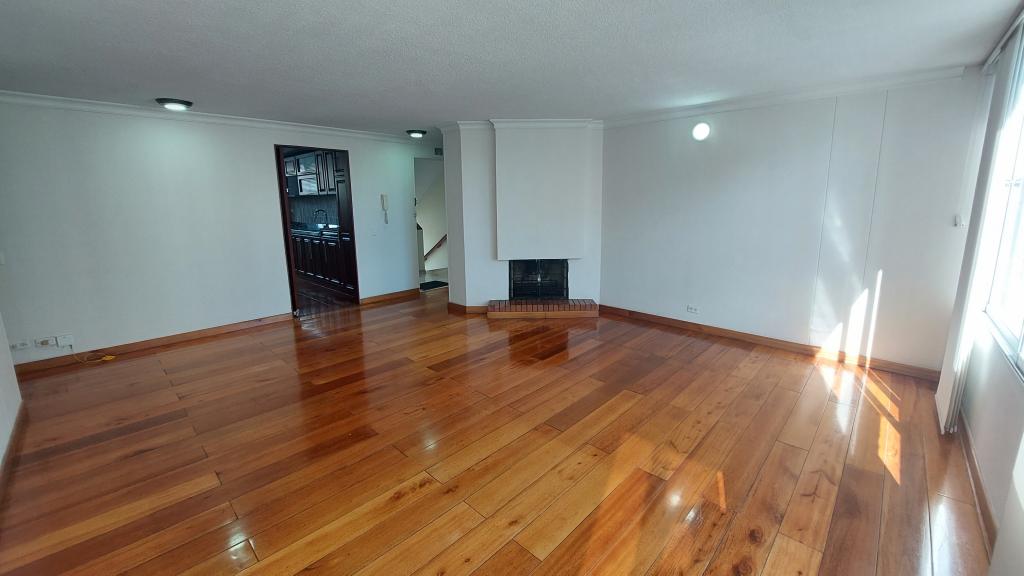 Apartamento EN VENTA EN Usatama, código: 102028 - 5