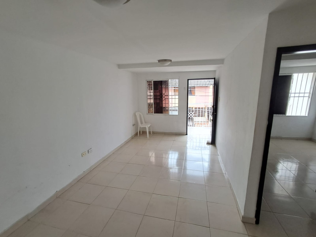 APARTAMENTO CR 26C # 75 - 23 TRIFAMILIAR MORALES APTO NUM 101 APTO NUM 201, EL SILENCIO, Barranquilla