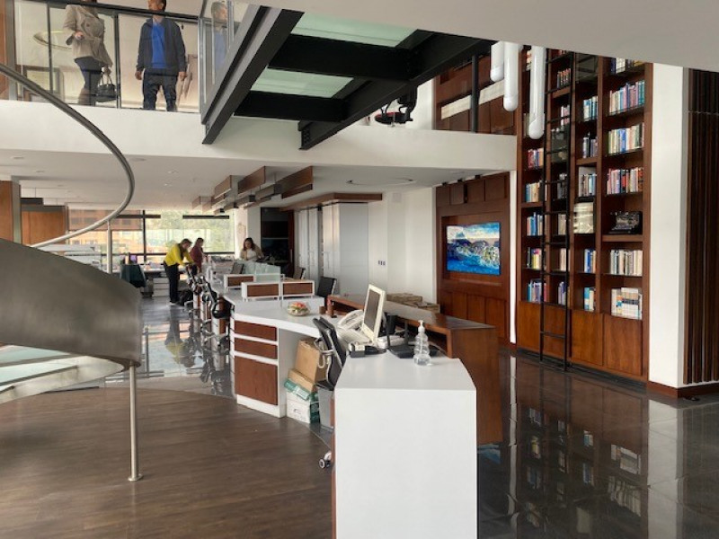Oficina En Arriendo - Santa Barbara Oriental, Bogotá