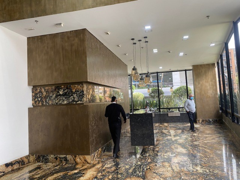 Oficina En Arriendo - Santa Barbara Oriental, Bogotá