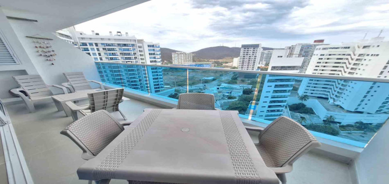 Apartamento En Venta - Playa Salguero, Santa Marta