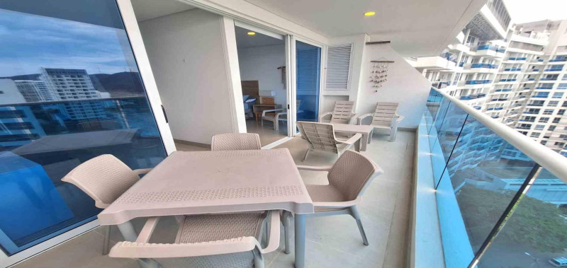 Apartamento En Venta - Playa Salguero, Santa Marta