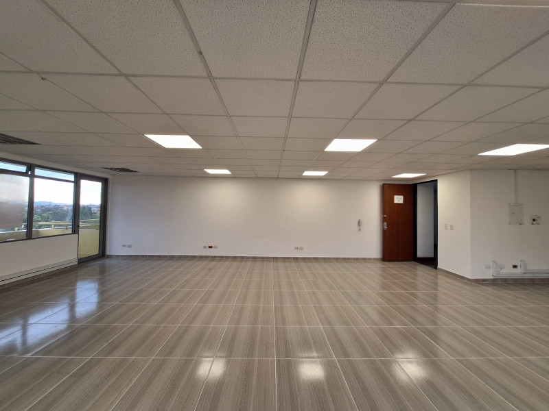 Oficina En Venta - Puerta De Teja, Bogotá