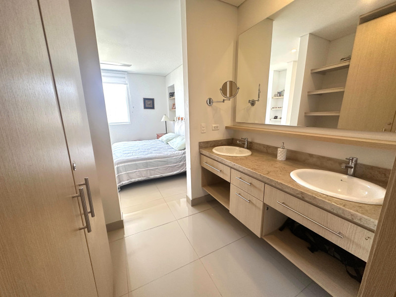 Apartamento En Venta - Playa Salguero, Santa Marta