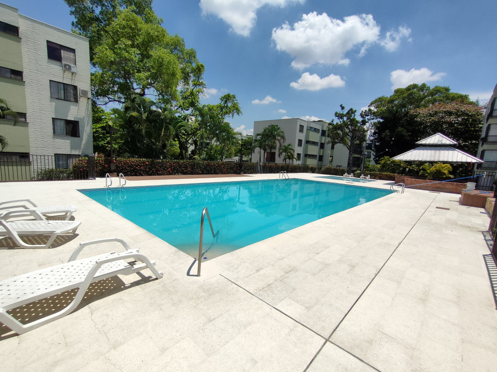 APARTAMENTO Calle 11 # 81 - 31, Mayapan, Cali