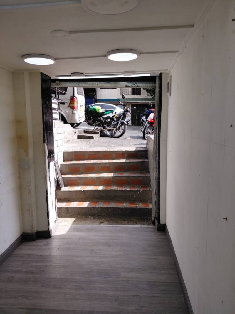 Local EN ARRIENDO EN Aranjuez, código: 10402470 - 4