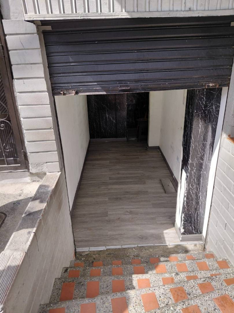 Local EN ARRIENDO EN Aranjuez, código: 10402470 - 6