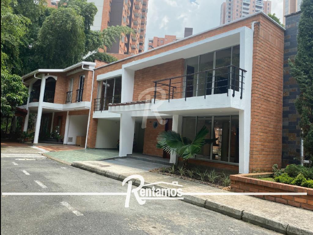 Casa en Venta por Rentamos Propiedad Raíz Medellín SAS ubicado en Sabaneta. El código del inmueble es: 7568632