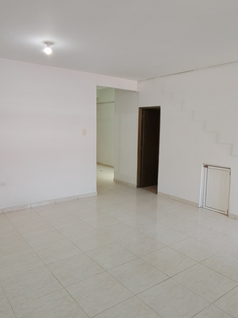 Casa EN ARRIENDO EN San Cayetano, código: 10305717 - 2
