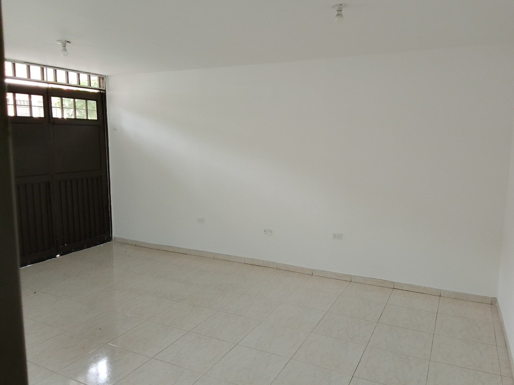 Casa EN ARRIENDO EN San Cayetano, código: 10305717 - 1