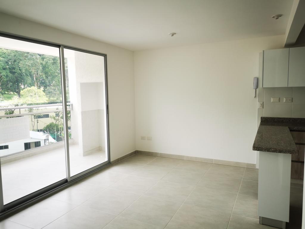 Apartamento En Venta - C.r Foresta Calambeo Piso 8, Ibagué