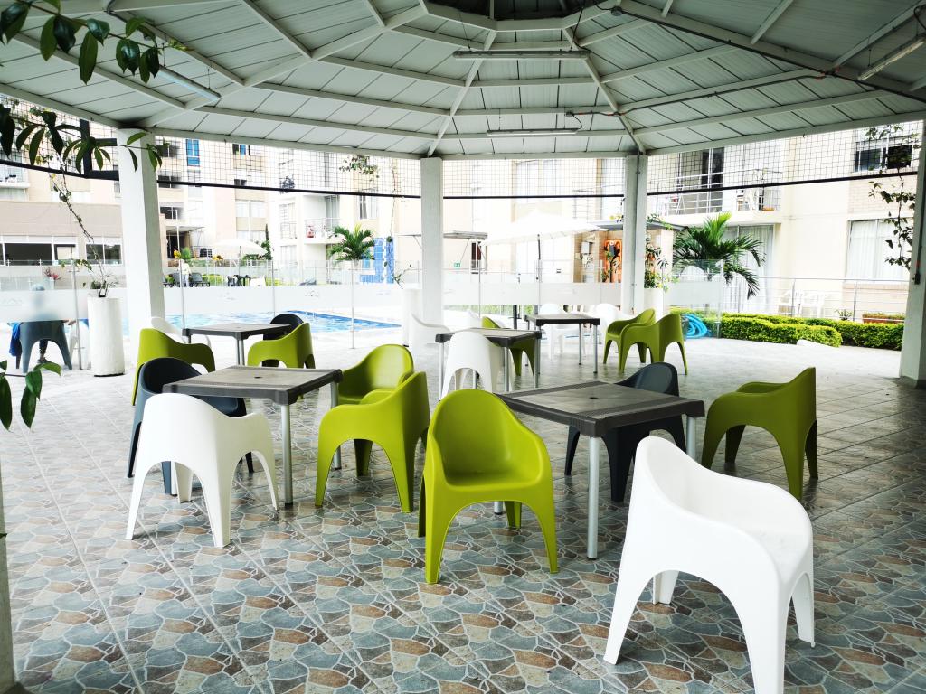 Apartamento En Venta - C.r. Mirador De Los Andes Piso 7, Ibagué