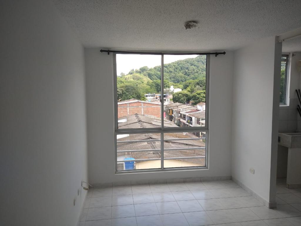 Apartamento En Venta - C.r Mirador De Cantabria Piso 5, Ibagué